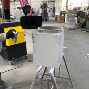 aspirazione esalazioni da ritocchi di verniciatura a solvente