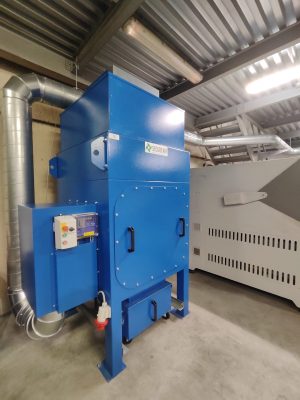 sistema di aspirazione fumi per taglio laser